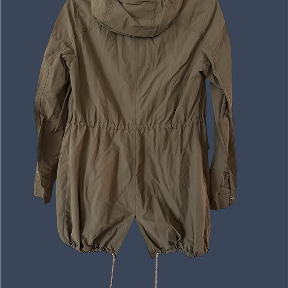 Green Eddie Bauer Hooded Rain Jacket - Picture 2 of 4